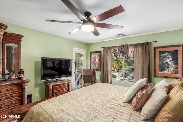 bedroom featuring ceiling fan