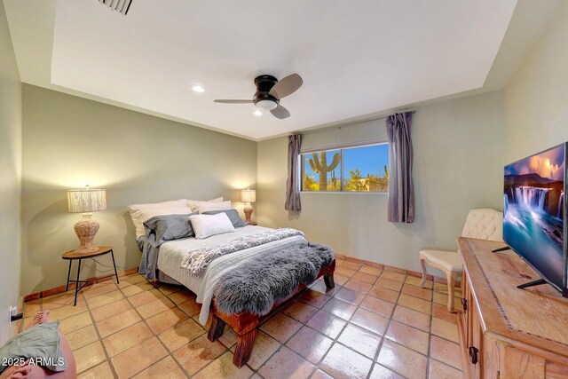 bedroom with baseboards, a ceiling fan, and recessed lighting