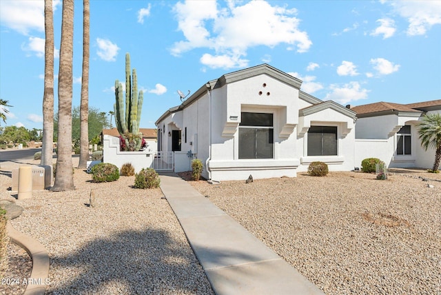 view of front of home