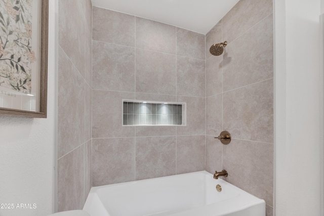 bathroom featuring shower / bathtub combination