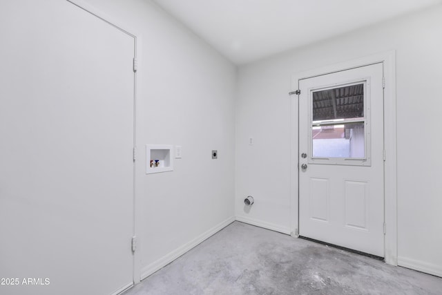 washroom with hookup for an electric dryer, laundry area, baseboards, and hookup for a washing machine