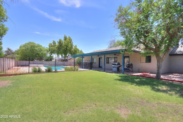 238 W Myrna Ln, Tempe, AZ 85284 - view of yard featuring a ceiling fan and a patio