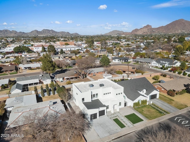 bird's eye view featuring a mountain view