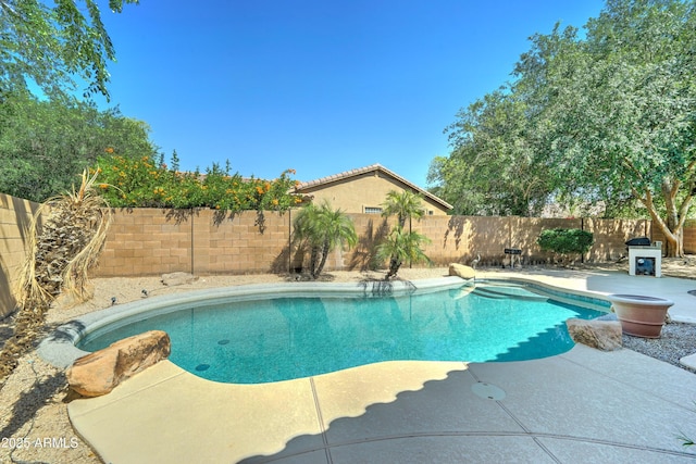 7815 S 22nd Ln, Phoenix, AZ 85041 - view of swimming pool featuring a patio and a fenced backyard