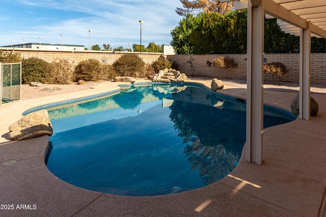 view of pool featuring a pergola