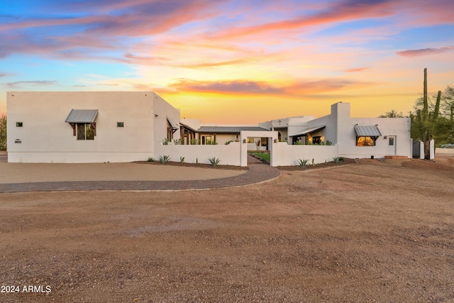 view of front of property with stucco siding