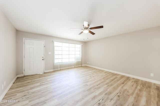 3238 W Rose Ln, Phoenix, AZ 85017 - unfurnished room with a ceiling fan and light wood-style flooring