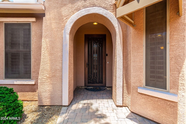 view of entrance to property