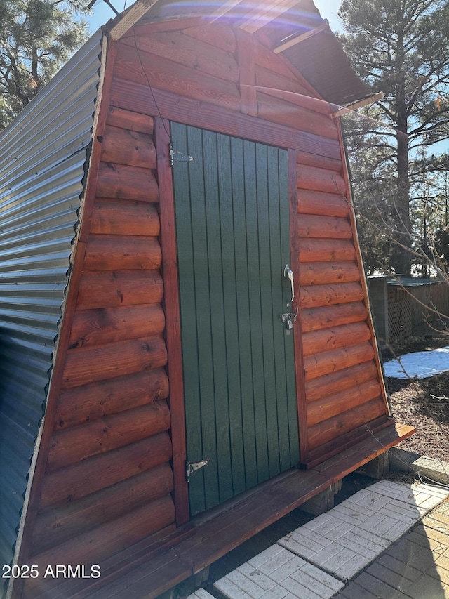 view of outdoor structure