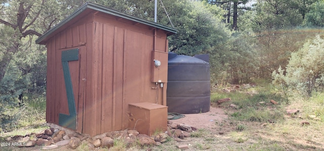 view of outbuilding with an outbuilding