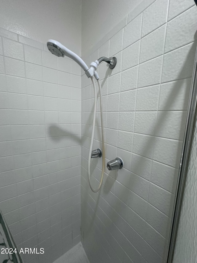 4232 W Citrus Way, Phoenix, AZ 85019 - bathroom with a stall shower