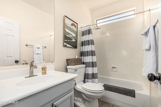 6846 S 26th Pl, Phoenix, AZ 85042 - full bathroom featuring vanity, shower / bathtub combination with curtain, and tile patterned flooring
