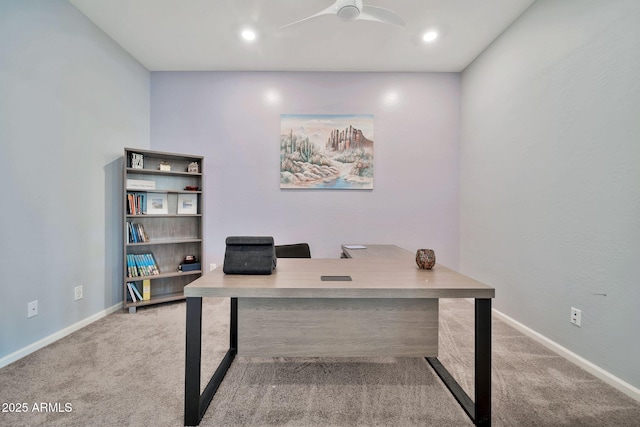 carpeted home office with ceiling fan, baseboards, and recessed lighting