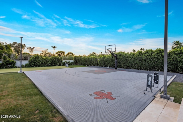 9148 N 66th Pl, Paradise Valley, AZ 85253 - view of basketball court with basketball hoop and a lawn