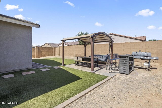 6919 S 13th Pl, Phoenix, AZ 85042 - fenced backyard with a pergola and a patio