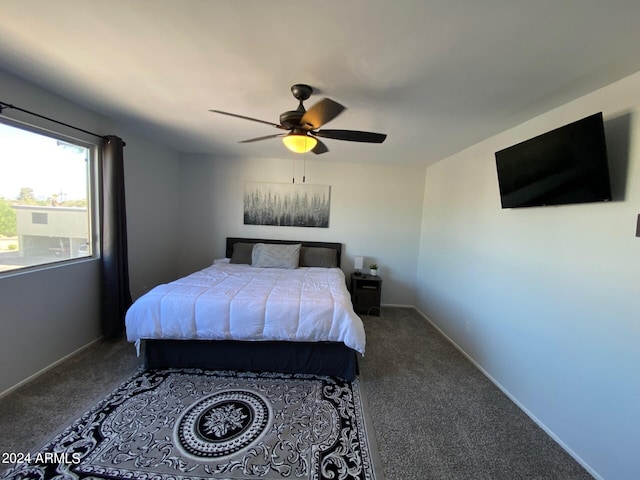 bedroom featuring carpet and ceiling fan