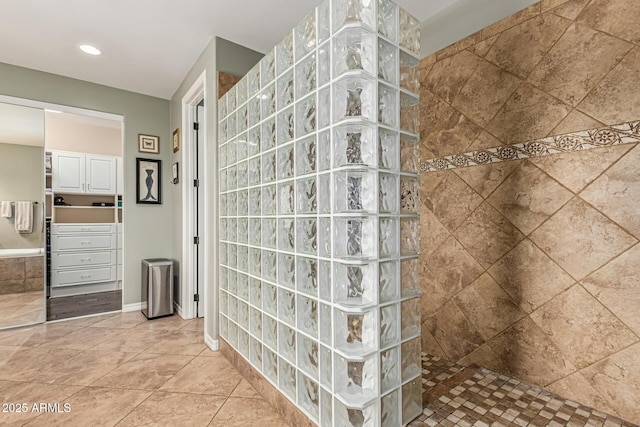 4463 S Oregon Ct, Chandler, AZ 85248 - bathroom with a walk in shower and recessed lighting