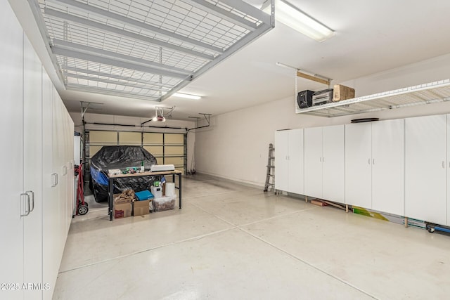4463 S Oregon Ct, Chandler, AZ 85248 - garage featuring a garage door opener