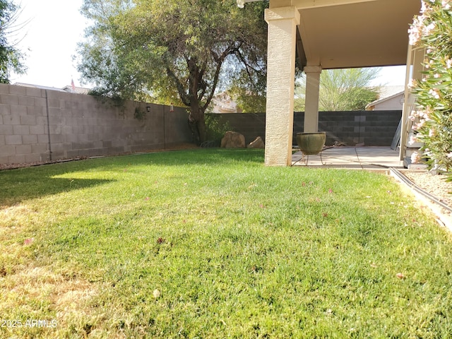 351 S Apache Dr, Chandler, AZ 85224 - view of yard featuring a patio