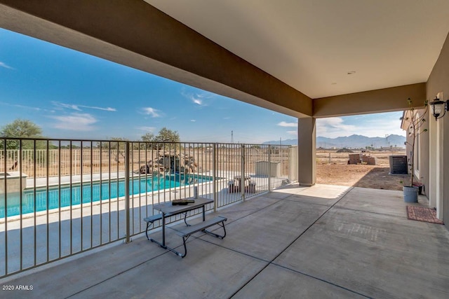 1101 S 4th St, Avondale, AZ 85323 - view of patio / terrace featuring a mountain view