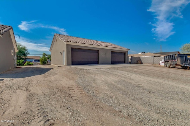 1101 S 4th St, Avondale, AZ 85323 - view of detached garage