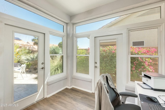 view of sunroom / solarium