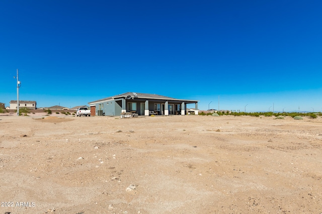 view of front of house