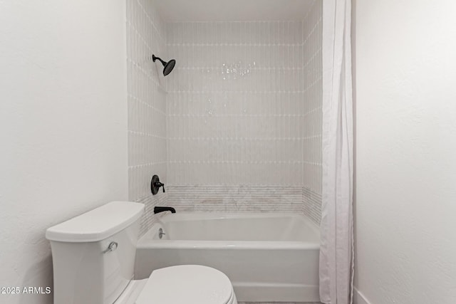 12015 S Tuzigoot Dr, Phoenix, AZ 85044 - full bathroom featuring toilet and shower / bath combo with shower curtain