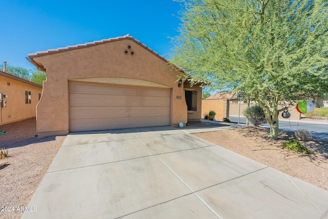 view of front facade with a garage