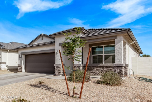 view of front of house featuring a garage