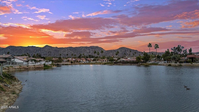 water view with a mountain view