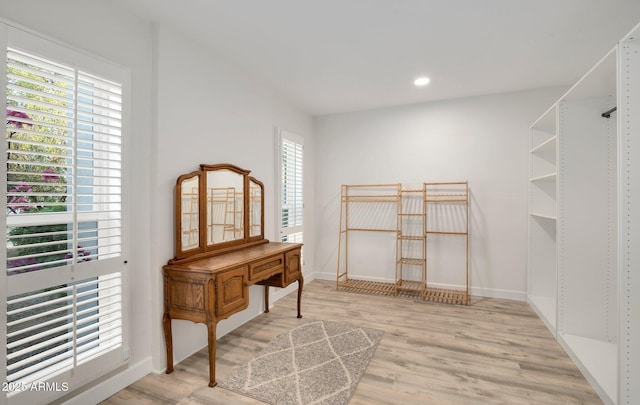 13620 N 80th Pl, Scottsdale, AZ 85260 - walk in closet with light wood finished floors