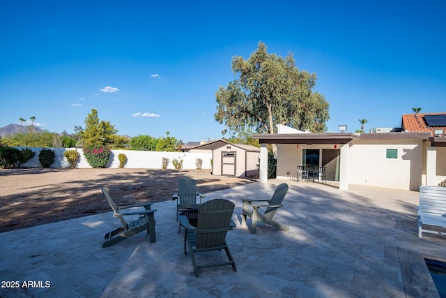 13620 N 80th Pl, Scottsdale, AZ 85260 - fenced backyard with a patio and a fire pit