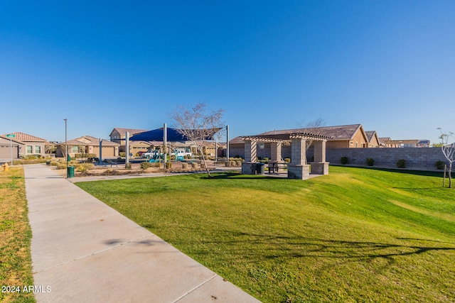 view of yard with a pergola