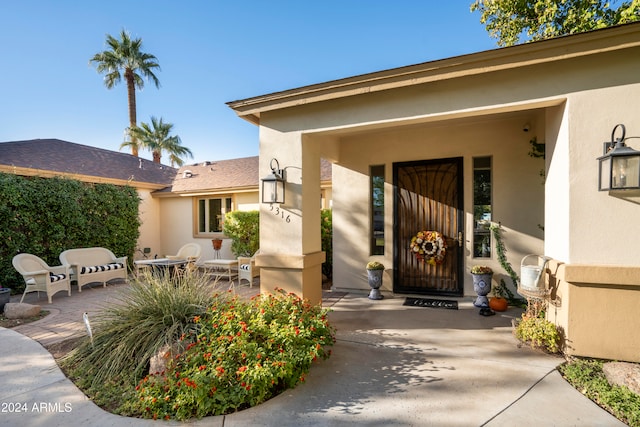 view of property entrance