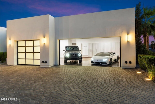 view of front facade with a garage