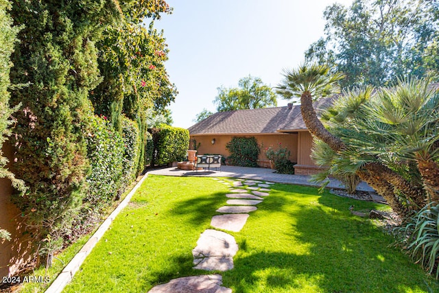 view of yard with a patio