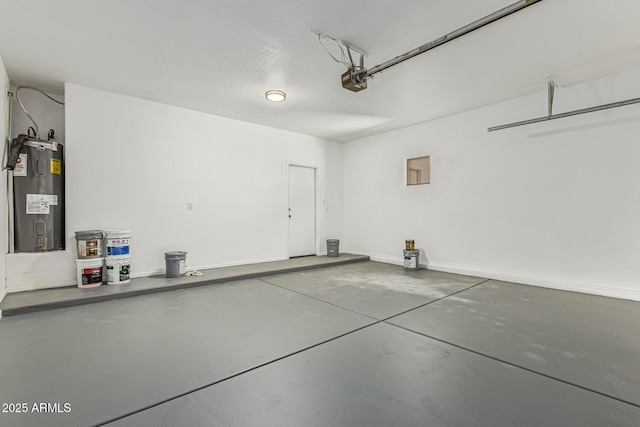 9224 W Raymond St, Tolleson, AZ 85353 - garage with water heater and a garage door opener