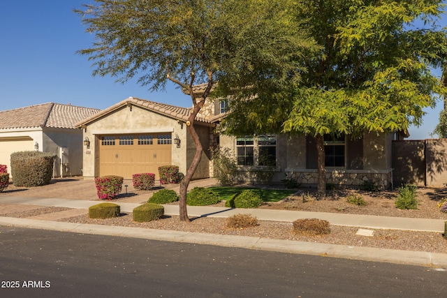 view of front facade featuring a garage