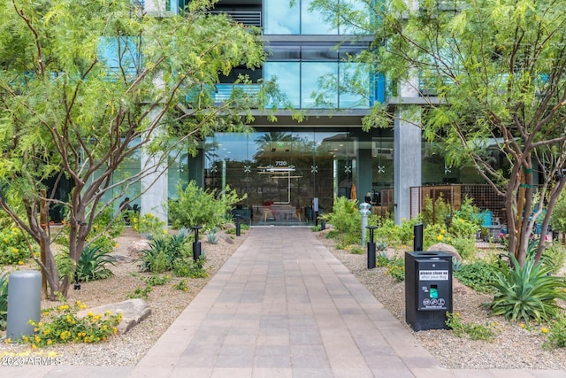 view of property entrance