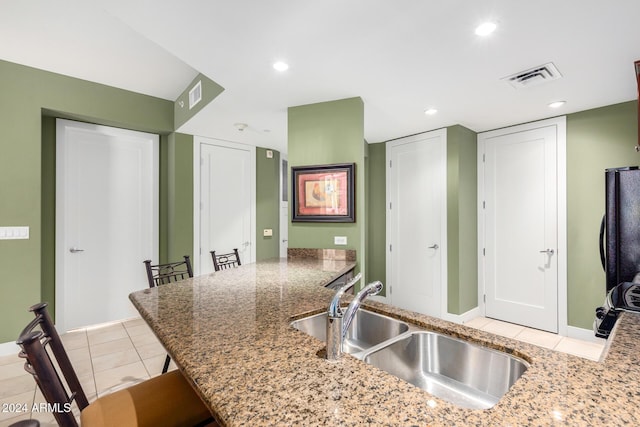 120 E Rio Salado Pkwy Unit 201, Tempe, AZ 85281 - kitchen featuring a sink, fridge, light tile patterned flooring, a peninsula, and recessed lighting