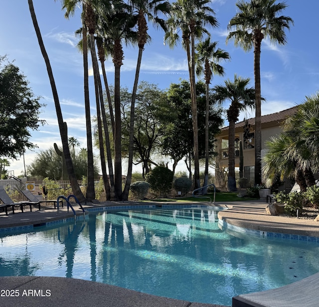 9253 N Firebrick Dr Unit 117, Fountain Hills, AZ 85268 - view of community pool