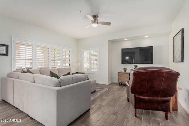9253 N Firebrick Dr Unit 117, Fountain Hills, AZ 85268 - living area with recessed lighting, wood finished floors, baseboards, and ceiling fan