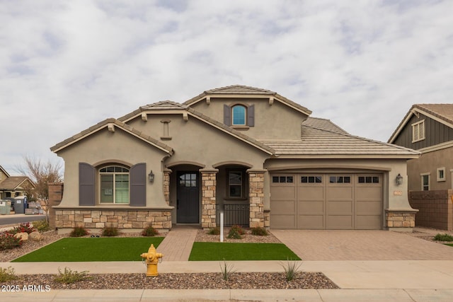 view of front of house with a garage