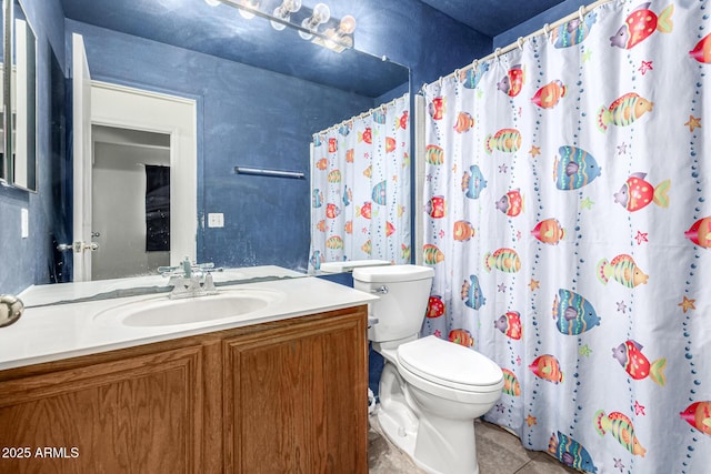 510 W Amoroso Dr, Gilbert, AZ 85233 - full bathroom featuring toilet, vanity, tile patterned flooring, and a shower with shower curtain