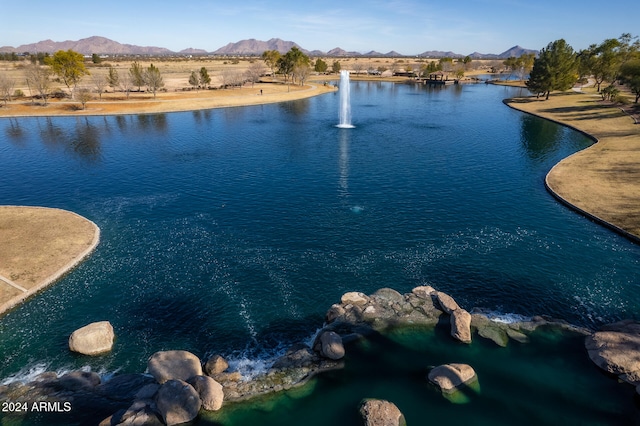 water view featuring a mountain view