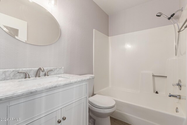 455 S Delaware Dr Unit 120, Apache Junction, AZ 85120 - full bath featuring toilet, vanity, and shower / bathtub combination