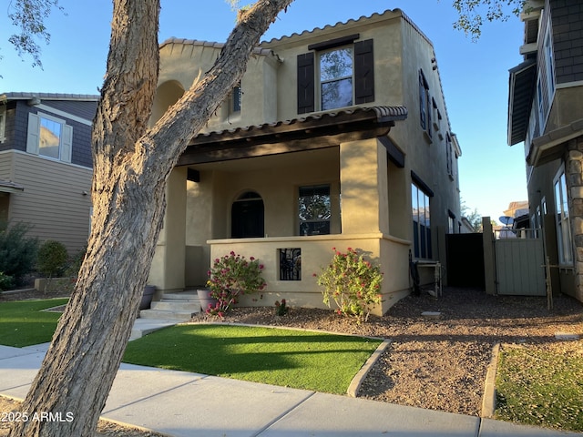 view of front of property