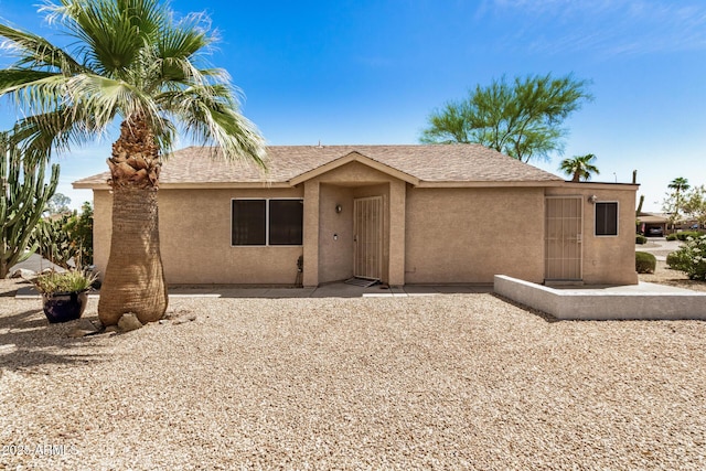 6621 S Coral Gable Dr, Chandler, AZ 85249 - ranch-style house featuring stucco siding and roof with shingles