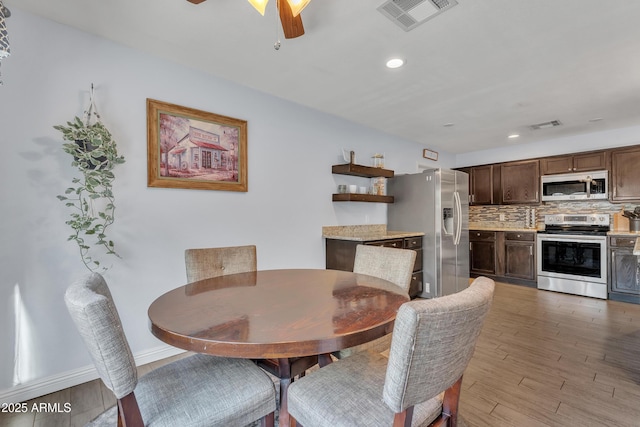 308 E Sheffield Ct, Gilbert, AZ 85296 - dining space featuring light wood-style floors, recessed lighting, and ceiling fan